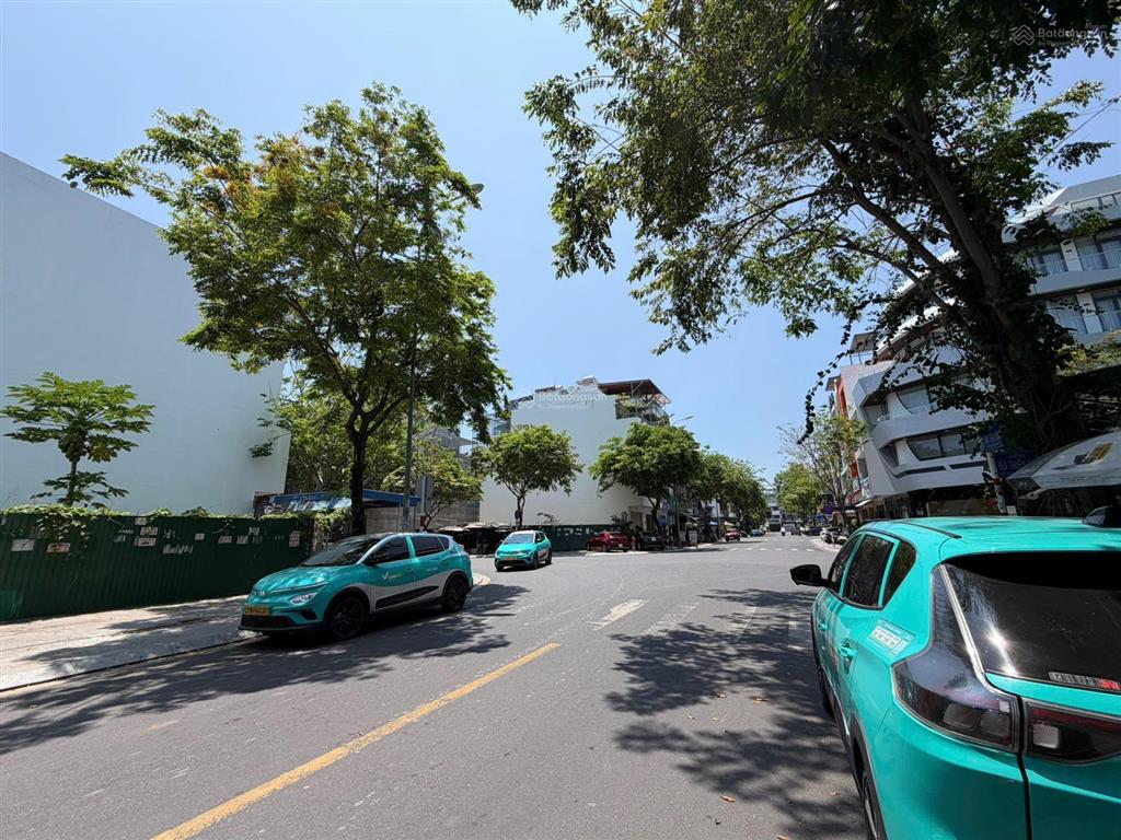 Hàng hiếm, duy nhất lô góc đường bùi thiện ngộ giao văn tiến dũng  vcn phước hải 162 triệu /m2