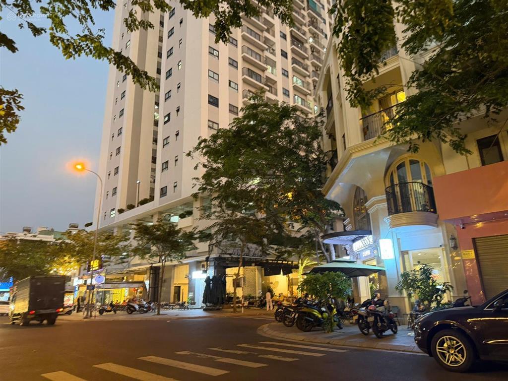 Hàng hiếm, duy nhất lô góc đường bùi thiện ngộ giao văn tiến dũng  vcn phước hải 162 triệu /m2