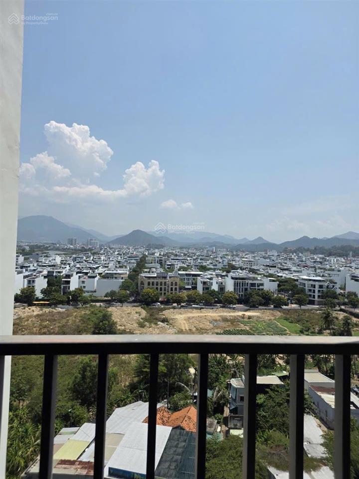 Cần bán căn hộ ct2 vcn phước hải  nha trang  giá rẻ 3 tỷ 950 triệu  thiết kế rất đẹp
