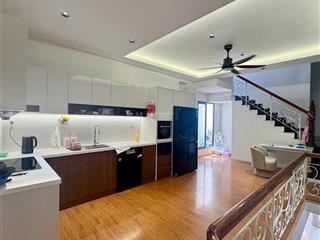 Cần bán nhà 5 tầng mặt tiền đường trần bình trọng  cạnh đường hồng bàng, nha tranggiá tốt 15 tỷ