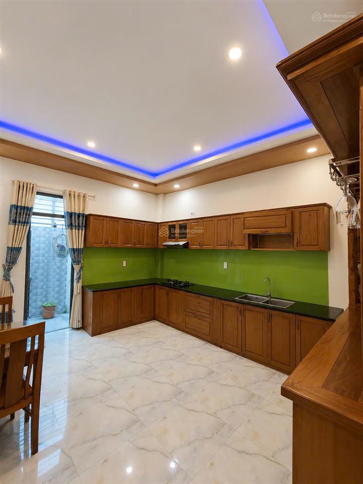 Cần bán nhà 3.5 tầng kđt hà quang 1, nha trang, có sổ hồng  giá chỉ 8.75 tỷ