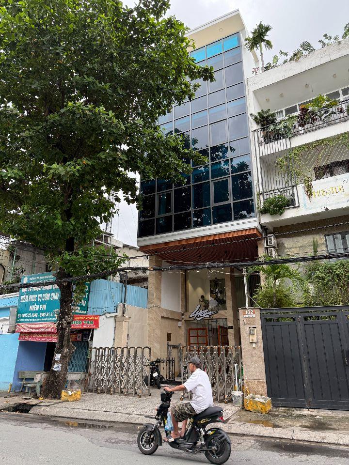25 tỷ! Căn rẻ nhất MT Nguyễn Thiện Thuật, Bình Thạnh - 5.18m × 25m CN: 126.4m² - 5 Tầng