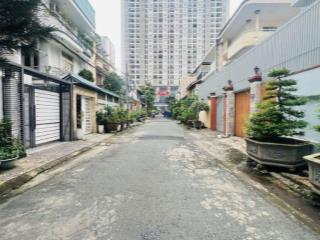 24 Tỷ! Bán Khuôn Đất Xây Cao Hẻm Xe Hơi Ngay Vincom Nguyễn Xí - 10x16m CN: 160m2
