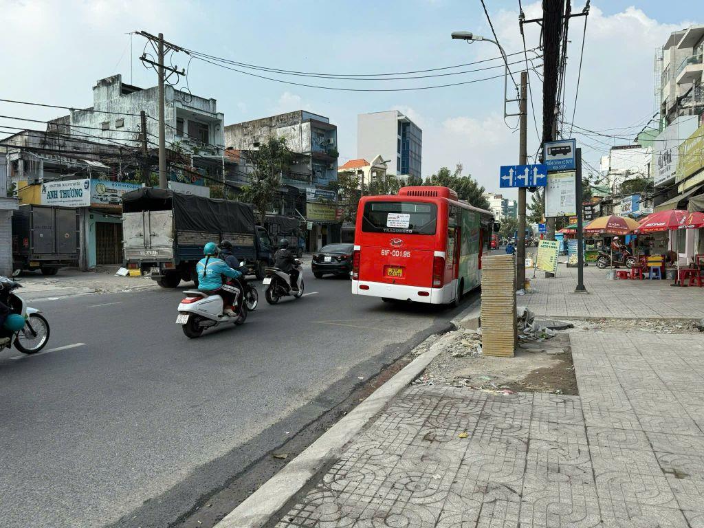 23 Tỷ! Bán Mặt tiền Xây Cao Hầm 7 Tầng Đường Quốc Lộ 13, Bình Thạnh - 5x28,5m