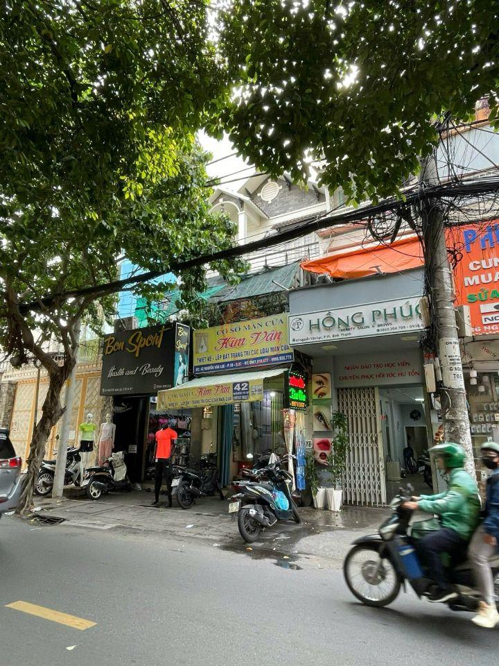 32 Tỷ! Bán Mặt tiền Thương Hiệu Nguyễn Văn Lạc, Bình Thạnh - 5,88x20,2m - tiện xây mới