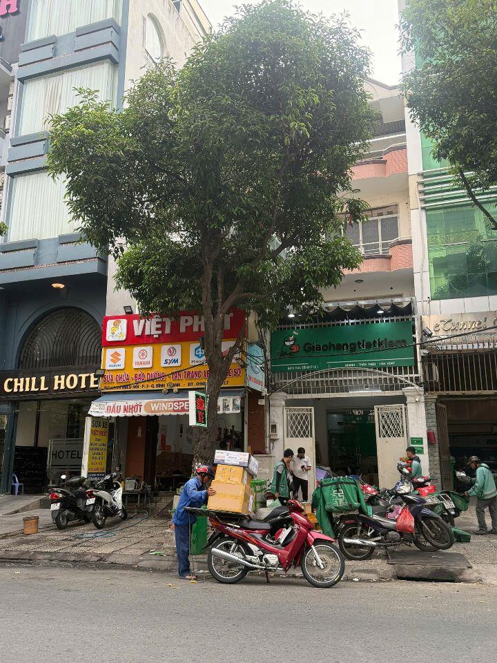 60 Tỷ! Bán Mặt tiền Phan Xích Long, Phường 3, Quận Bình Thạnh - 8x24m - 4 Tầng