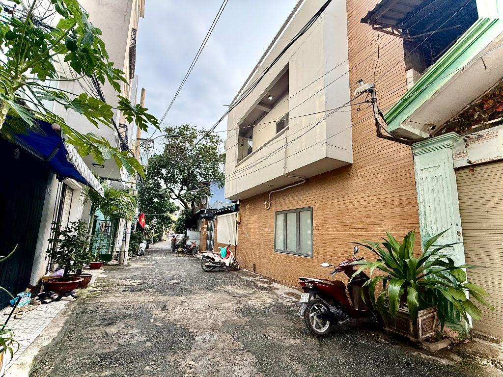 35 Tỷ! Bán Biệt Thự Hẻm xe hơi Chu Văn An Bình Thạnh - 13x23m CN: 288,5m2