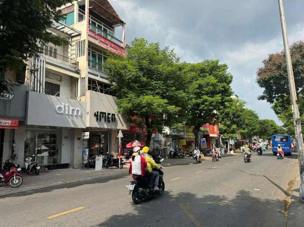 37 Tỷ - HĐT Cao 88tr/th! Mặt Tiền Thương Hiệu Lê Văn Sỹ Quận 3 - 5,06x25,27m - 4 Tầng