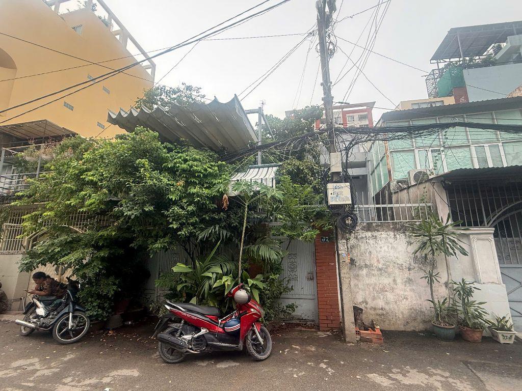 32 Tỷ! Bán Nhà Tiện Xây Mới Ngay Tân Cảng (Ga Metro), Bình Thạnh - 7,8x20m - Xây MỚI Hầm 5 Tầng