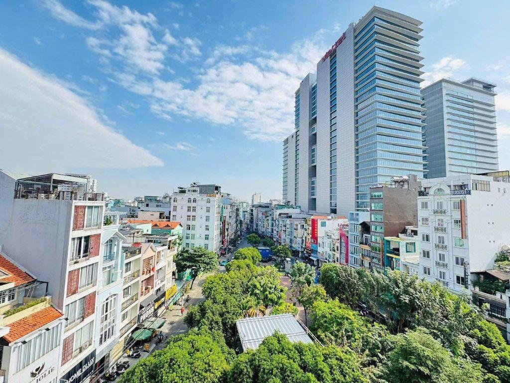 Bán tòa nhà góc 2 mặt tiền Cách Mạng Tháng 8 Quận 10 – DT 9x18m (CN 127.5m²), hầm 7 tầng