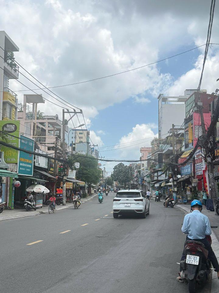 Bán Mặt tiền Lê Quang Định – 88m2 Sát Chợ Bà Chiểu, kinh doanh đỉnh, giá 20 tỷ