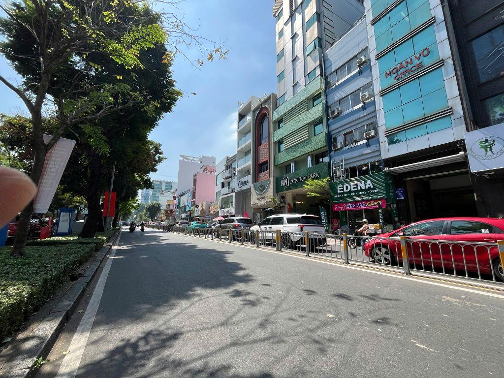 Bán mặt tiền Hai Bà Trưng, P. Xuân Hòa – 224,8m² ngang 8,5m – HĐT 230 tr/tháng – 175 Tỷ