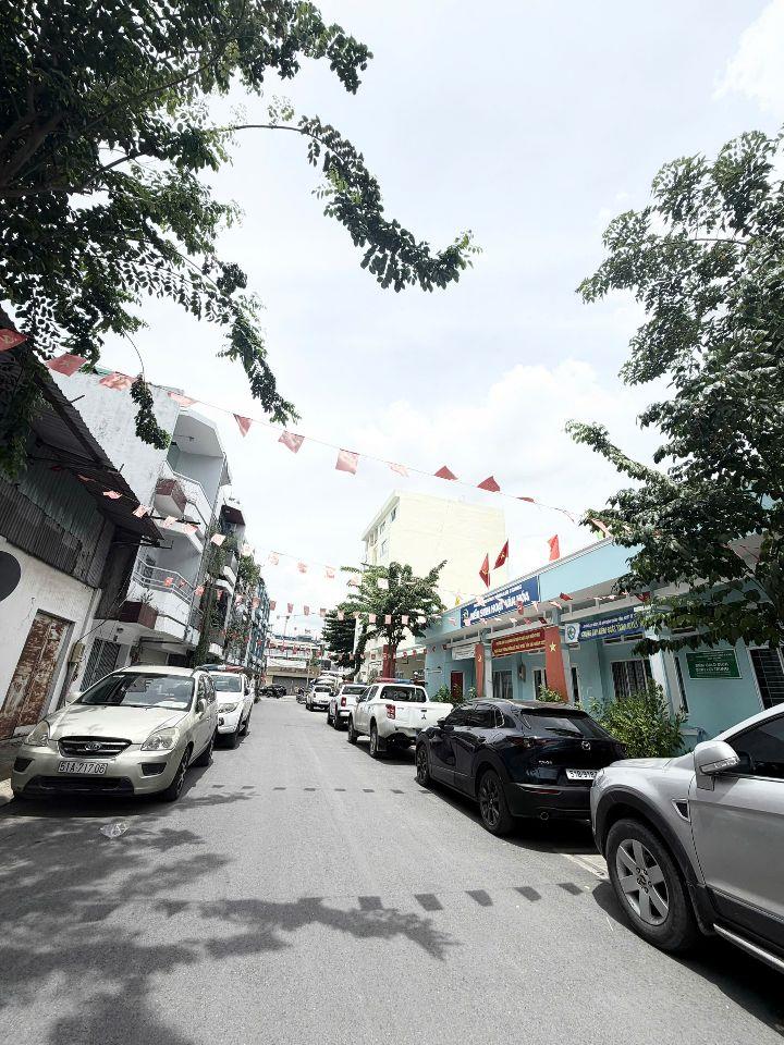 Bán đất tặng nhà cấp 4 Nơ Trang Long P.13 Bình Thạnh – 399m² ngang 18,5m – GPXD 7 tầng