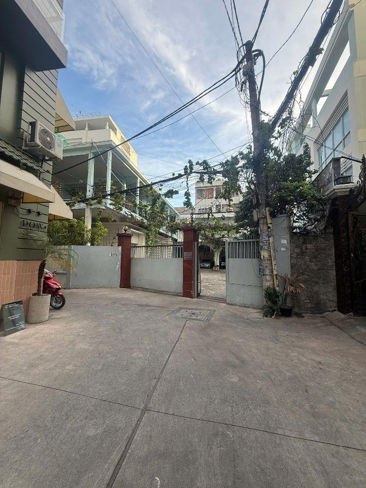 25 Tỷ! Bán Nhà HXH Phan Đăng Lưu P5 Phú Nhuận: 6.8x16m, Vuông Vức, Thích Hợp Xây CHDV 