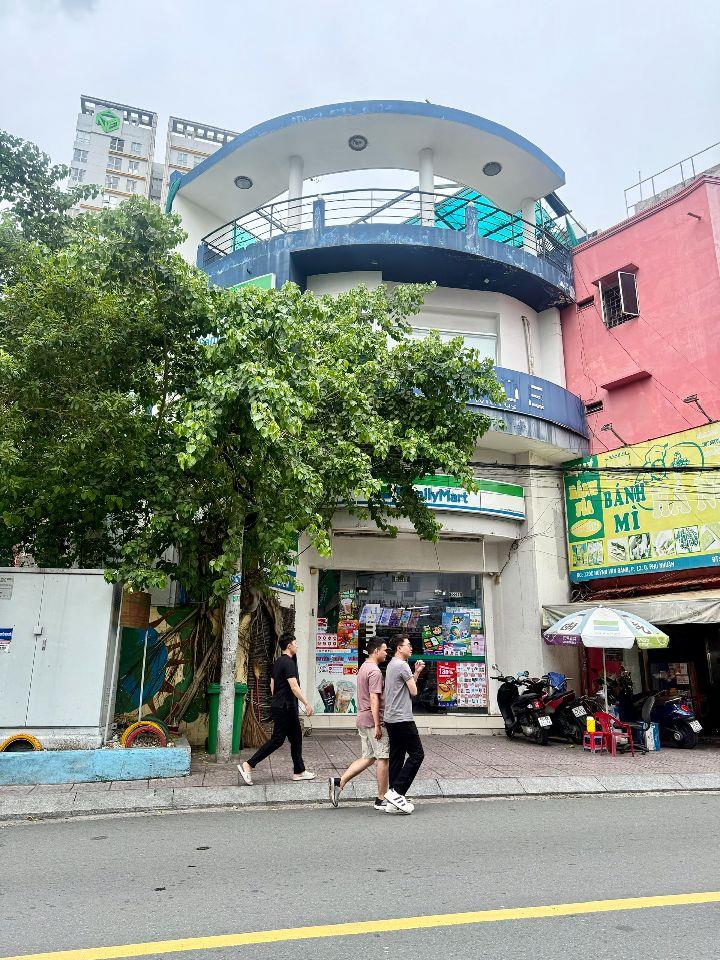 39 Tỷ! Bán Mặt Tiền Huỳnh Văn Bánh, Phú Nhuận - sát Ngã 4 Phú Nhuận - 6,8x15m - HDT 70tr