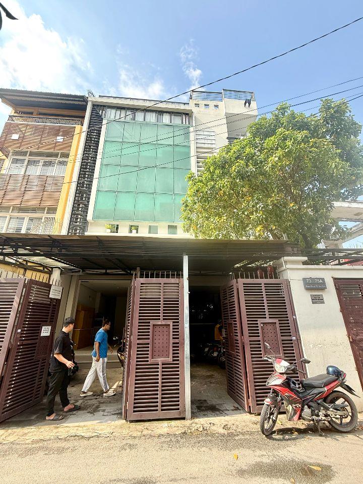 Hạ Giá 36,5 Tỷ: Tòa Nhà MT Ngay Phan Văn Trị, Bình Thạnh - 10x20m - Hầm 5 Tầng, HĐT 10 năm
