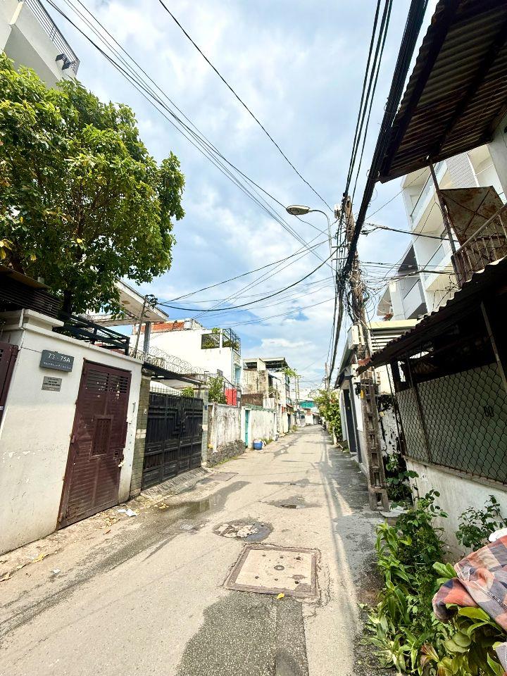 Hạ Giá 36,5 Tỷ: Tòa Nhà MT Ngay Phan Văn Trị, Bình Thạnh - 10x20m - Hầm 5 Tầng, HĐT 10 năm