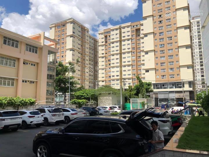 Chủ cần bán ch thủy lợi 4, nguyễn xí, 2pn = 5,1 tỷ.  0909 630 *** sang