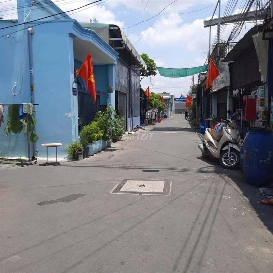 Bán dãy trọ 5 phòng + 1 kiot Gần khu công nghiệp sóng thần 