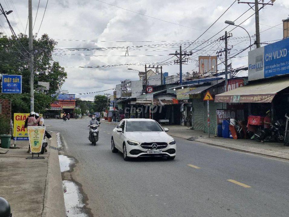 Bán nhà mặt phố Nguyễn Duy Trinh, Quận 9, 284m2, Sổ hồng