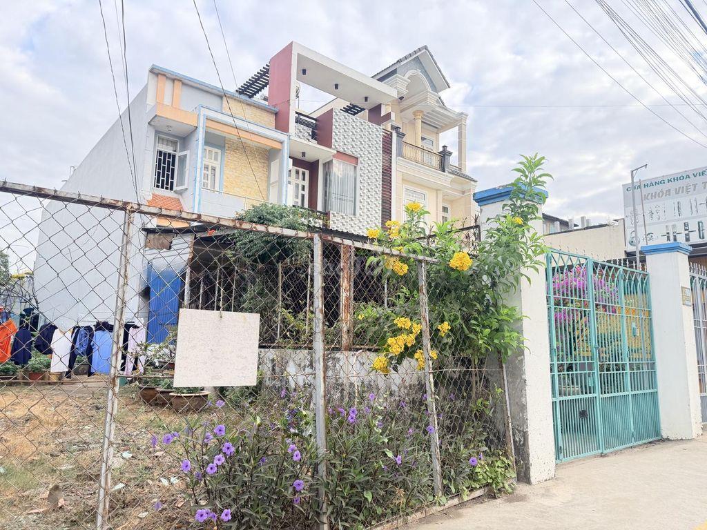 Bán nhà mặt phố Nguyễn Duy Trinh, Quận 9, 284m2, Sổ hồng