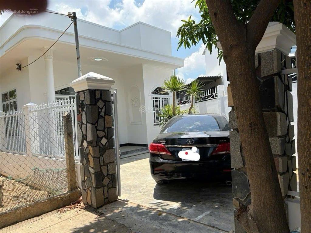 Bán nhà thị trấn diên khánh giá rẻ