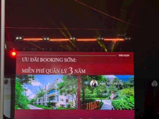 The glen celadon city  2 mặt tiền, thang máy riêng, view 16ha