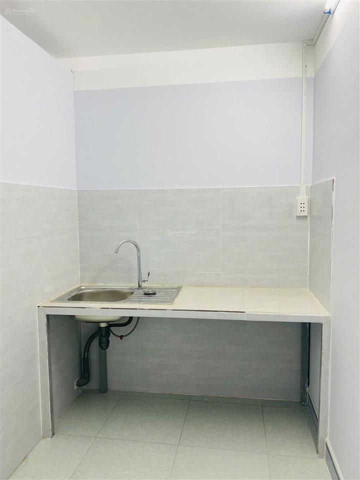 Phòng trọ mới quận 7 có máy lạnh, gần đại học nguyễn tất thành  ở ngay  mới đẹp chỉ từ 3.5tr/th