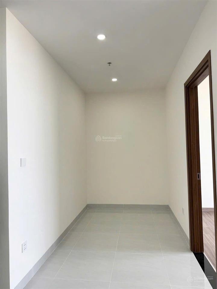 Chính chủ bán căn hộ mặt tiền quốc lộ 13, giá chỉ 2,460 tỷ/căn 2pn, nhà mới view đẹp hỗ trợ vay 80%