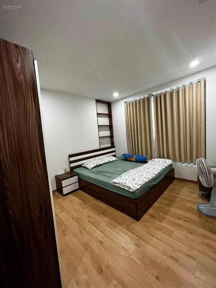 Cần cho thuê gấp căn hộ 2 phòng ngủ chung cư ct36 định công giá rẻ.  0983 308 ***
