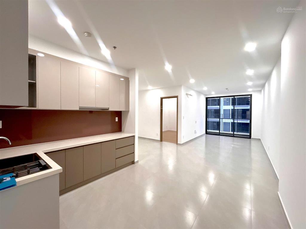 Cần bán căn 1pn + 1 mt eastmark city kề chợ long trường nhà mới sẵn hợp đồng thuê giá 2.9 tỷ
