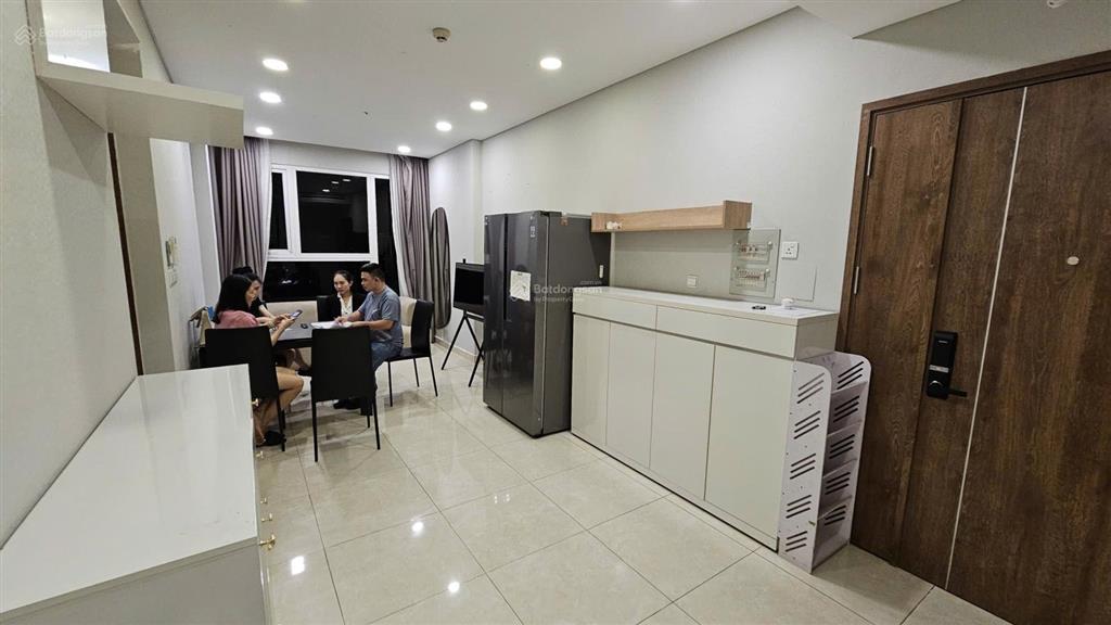 Chính chủ bán căn hộ 2pn golden star q7