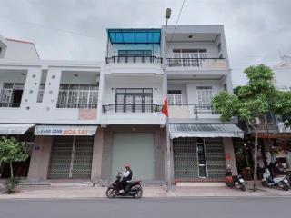 Chủ giảm 800triệu nhà 3.5 tầng mặt tiền cửu long kinh doanh giá thấp nhất thị trường chỉ 15 tỷ
