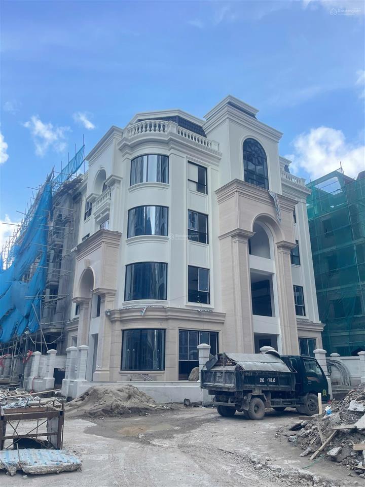 Liền kề 360 giải phóng vị trí vàng nội đô hiếm có  0965 826 ***