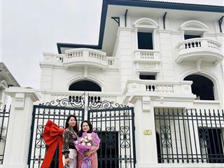 Biệt thự vườn cam cần bán gấp trong tháng 11 này  thu 0986 535 *** giá từ 105tr/m