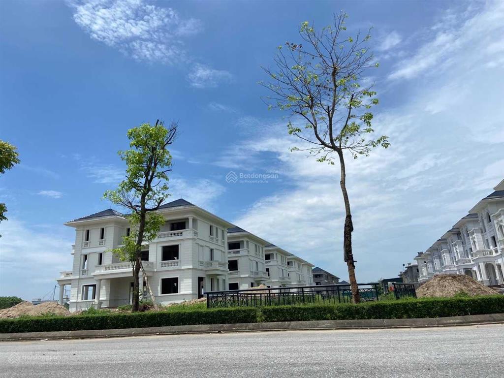 Nền biệt thự vườn cam giá siêu tốt quỹ 700 căn siêu đẹp  giá từ 95 triệu/m2,  ms thu 0986 535 ***