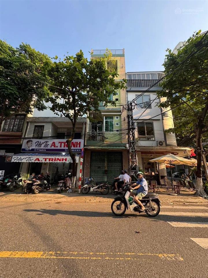 Nhà 4 tầng mặt tiền đường nguyễn du, vị trí ngay trung tâm thành phố, kinh doanh sầm uất