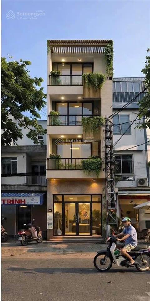 Nhà 4 tầng mặt tiền đường nguyễn du, vị trí ngay trung tâm thành phố, kinh doanh sầm uất