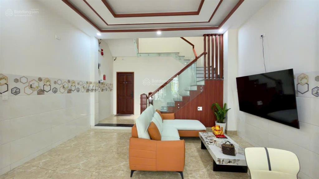 Bán căn hộ 3 tầng siêu đẹp sơn trà, tiện nghi đầy đủ, vị trí thuận lợi