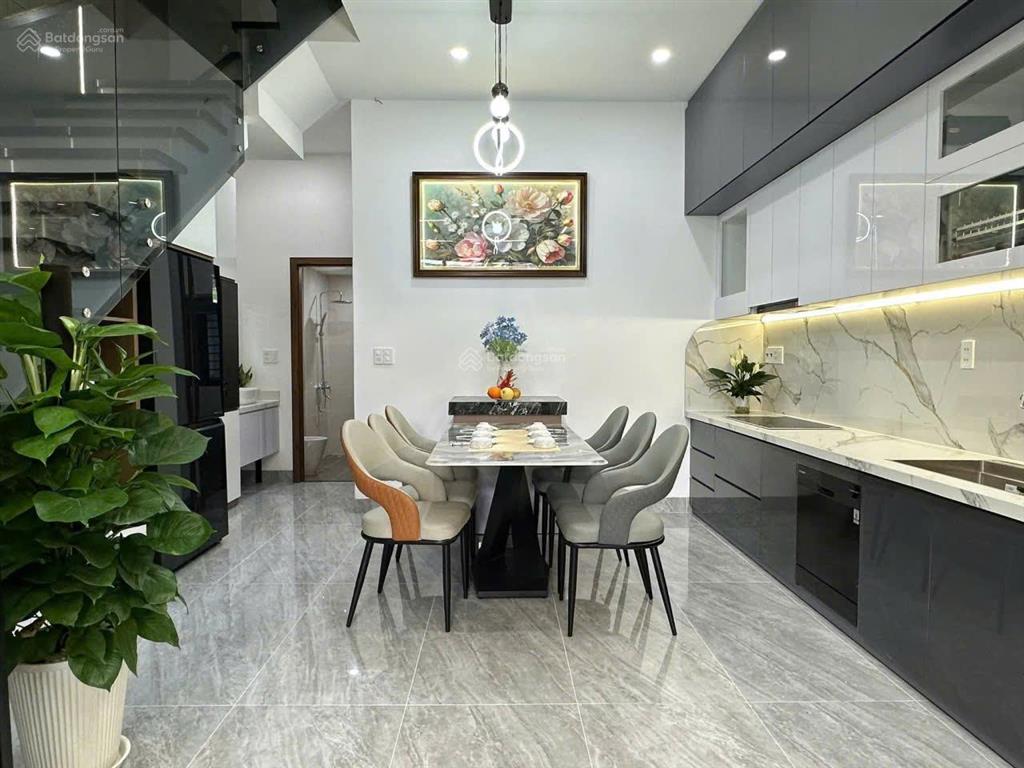 Hot! cơ hội sở hữu ngay căn nhà siêu đẹp tại hòa minh 15, nhà mới, full nội thất cao cấp
