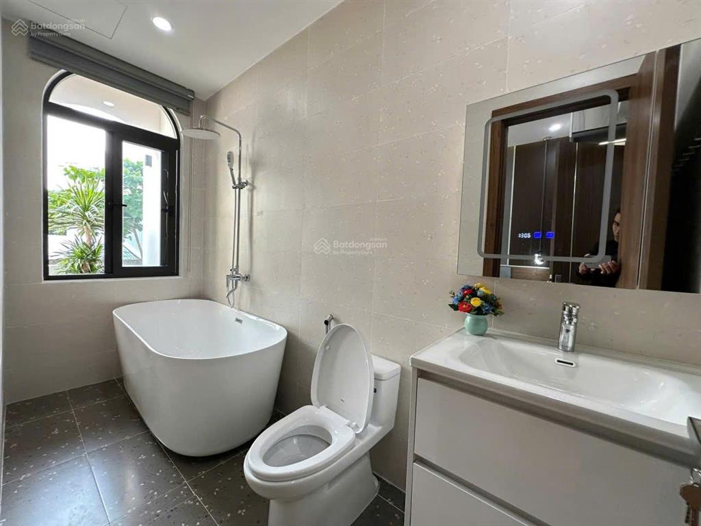 Hot! cơ hội sở hữu ngay căn nhà siêu đẹp tại hòa minh 15, nhà mới, full nội thất cao cấp