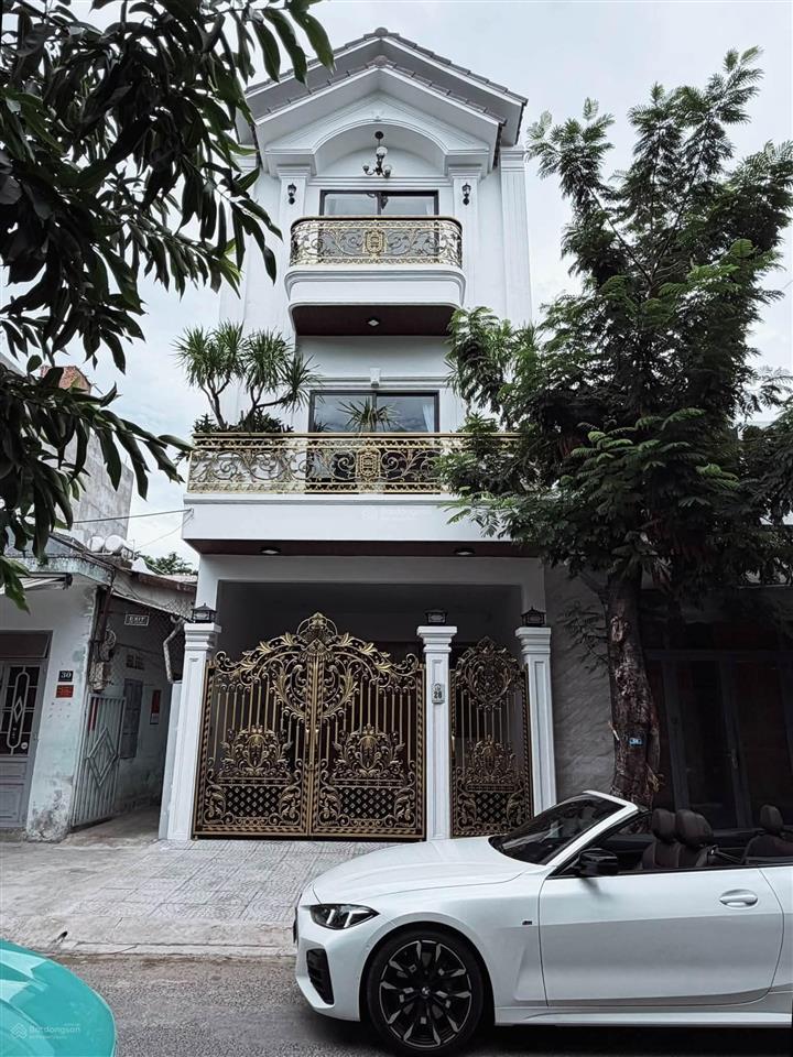 Nhà 3 tầng mặt tiền nguyễn chích, cách biển 100m