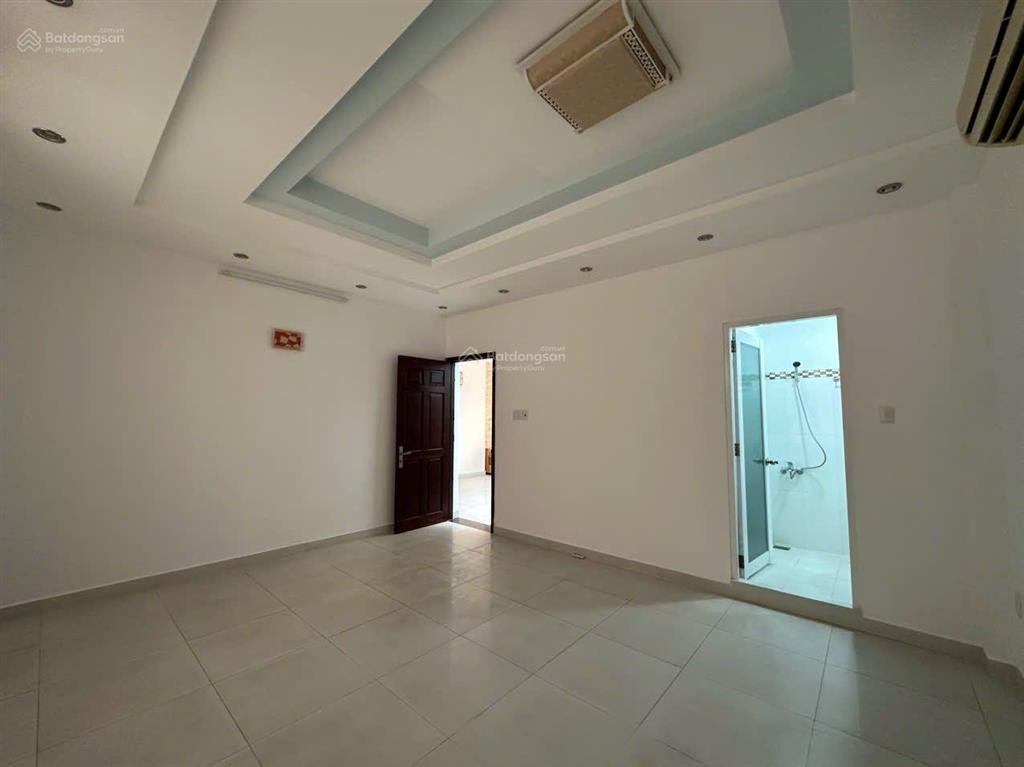 Cho thuê biệt thự phú mỹ hưng, cạnh bên các trường nhật bản, đài bắc, hàn quốc,.. 144m2(8x18m) 5pn