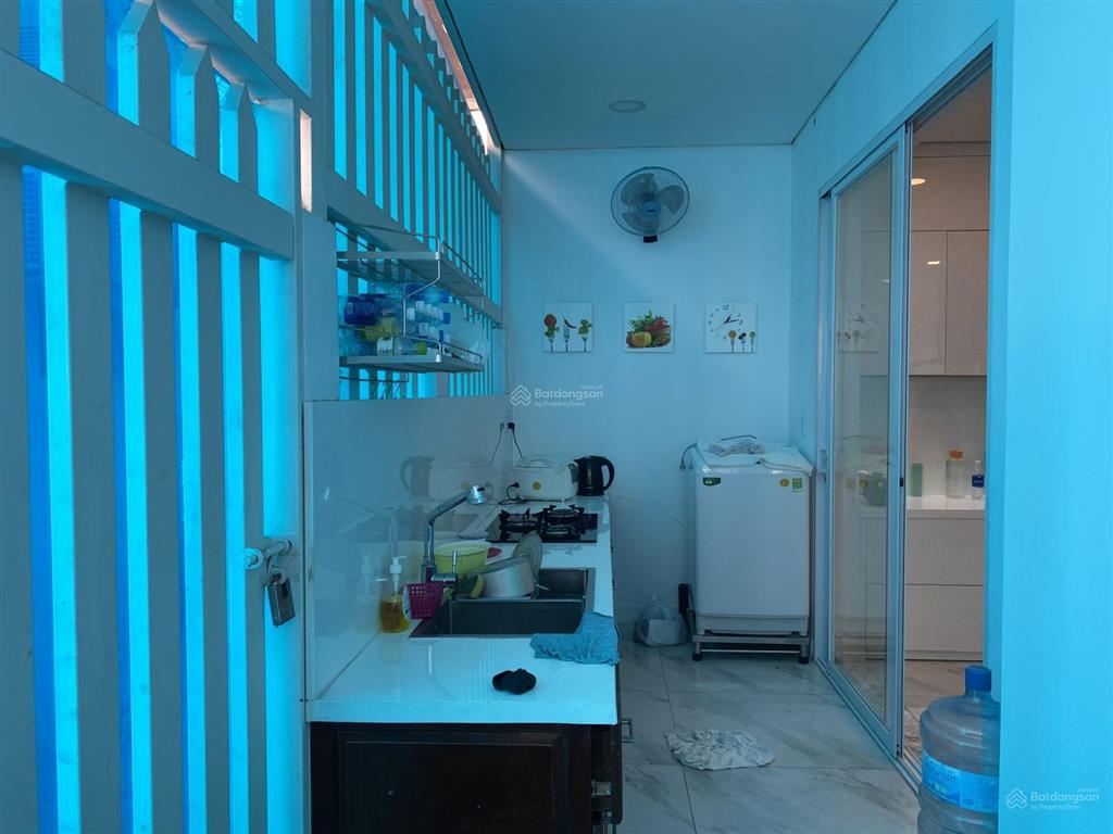 Cho thuê biệt thự song lập khu mỹ hoàng, phú mỹ hưng, nhà đẹp 210m2 (10,5x20) cạnh cv hồ bán nguyệt