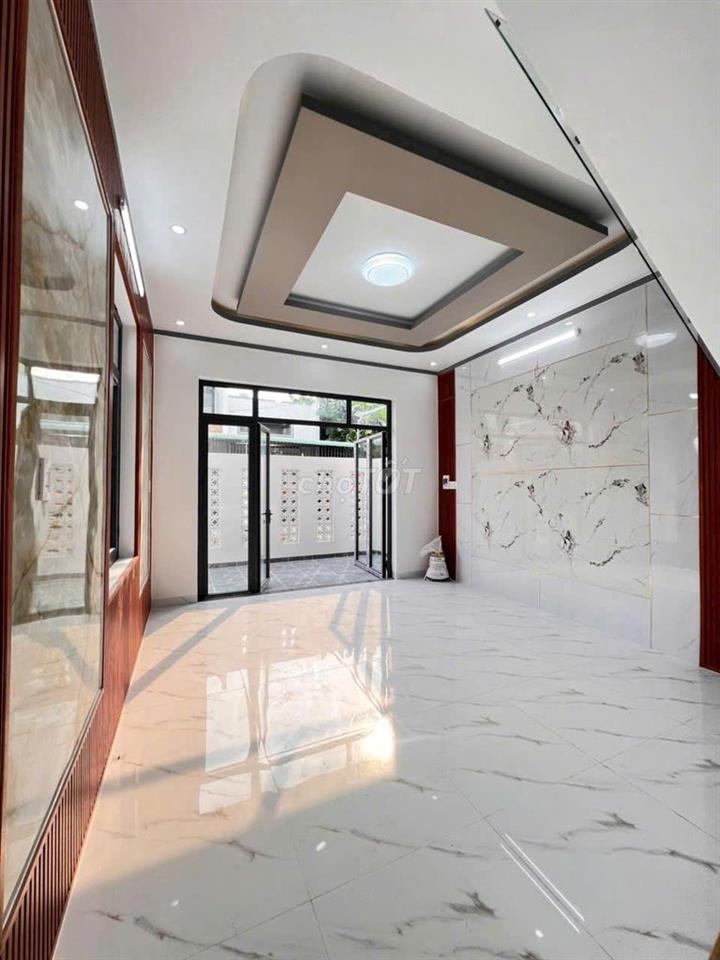 Nhà Lầu Ngang 6m DT sử dụng 160m2 P Tân Triều Đồng Nai