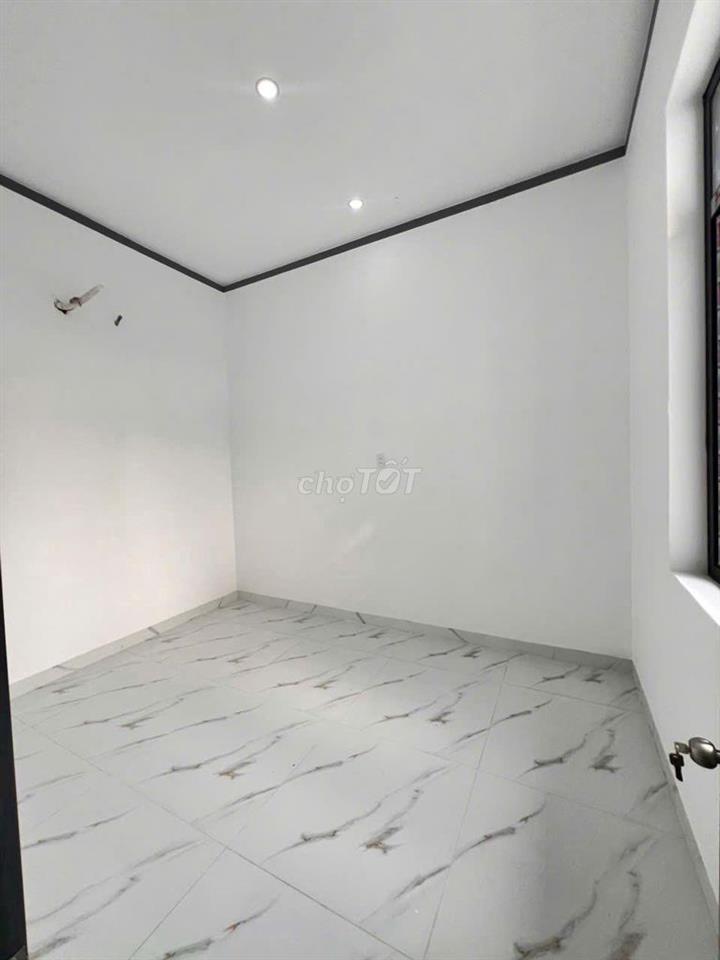 Nhà Lầu Ngang 6m DT sử dụng 160m2 P Tân Triều Đồng Nai