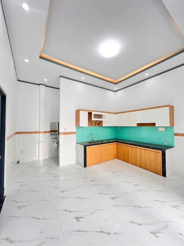 Nhà Lầu Ngang 6m DT sử dụng 160m2 P Tân Triều Đồng Nai