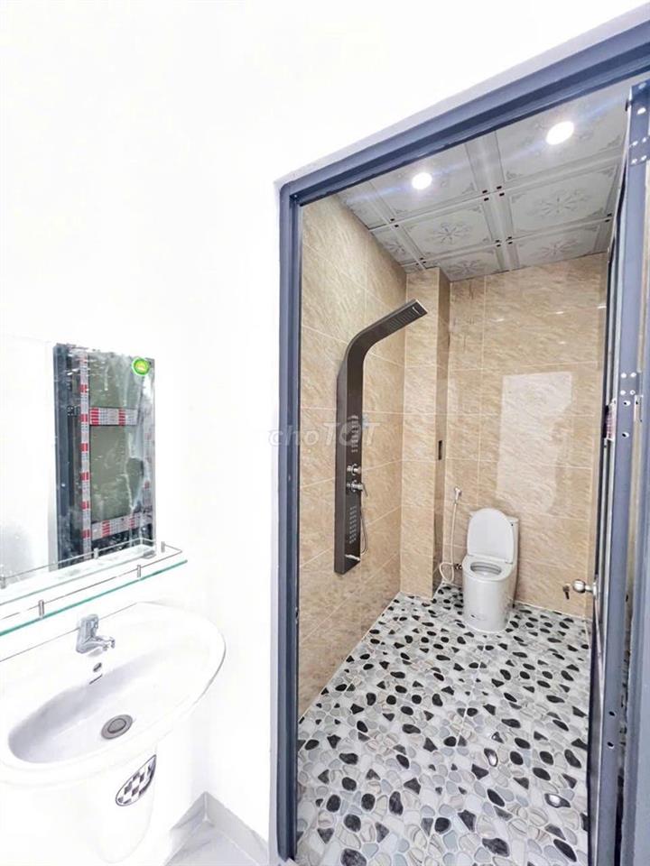 Nhà Lầu Ngang 6m DT sử dụng 160m2 P Tân Triều Đồng Nai