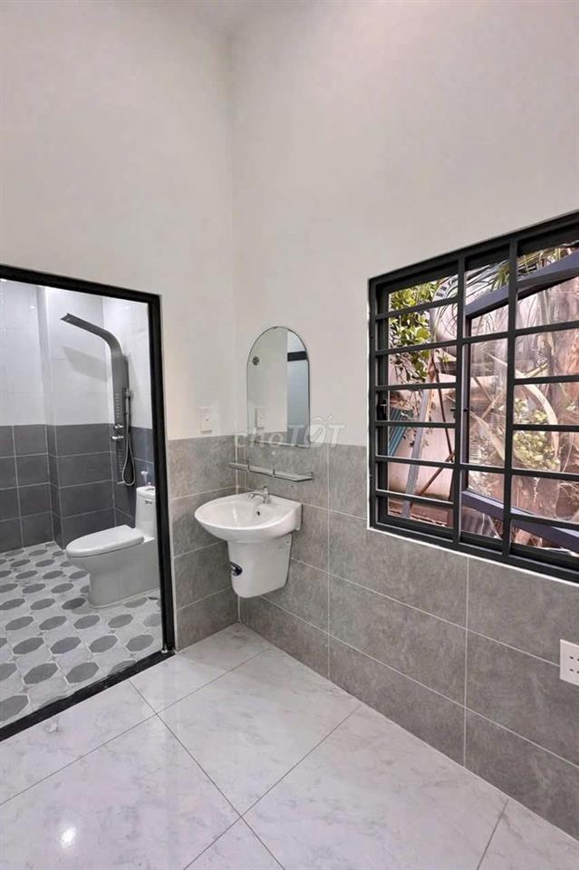 Nhà ngay đường Đồng Khởi cây xăng 26 chỉ 5 phút - Chỉ 650tr nhận nhà
