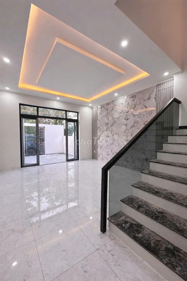 Nhà ngay đường Đồng Khởi cây xăng 26 chỉ 5 phút - Chỉ 650tr nhận nhà